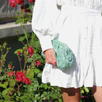Grønn paljettclutch – håndsydd clutch i grønn paljett av Alma Design
